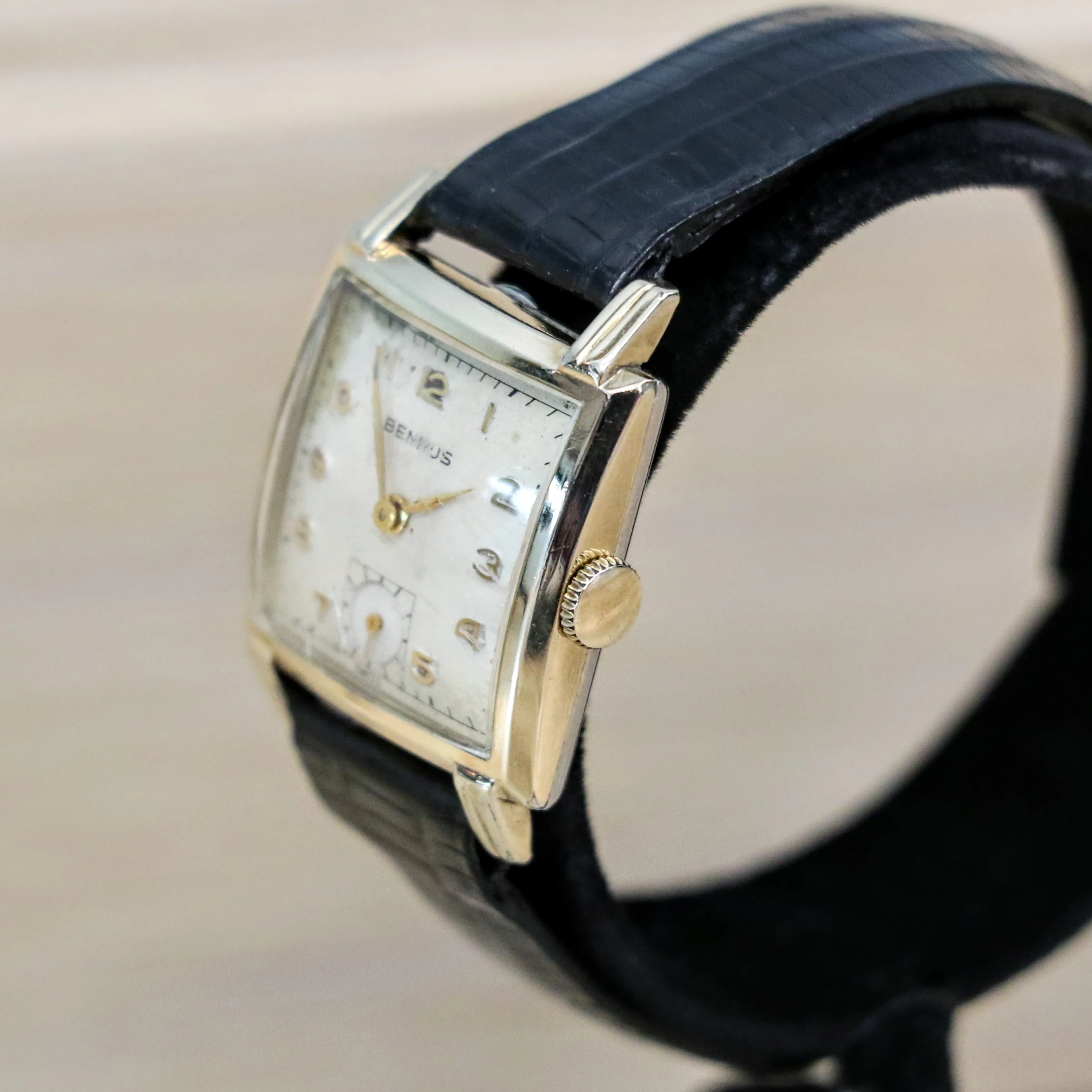 1950's BENRUS Watch 17 Jewels Model BA 2 Cal. ETA 900  Swiss Made Wristwatch
