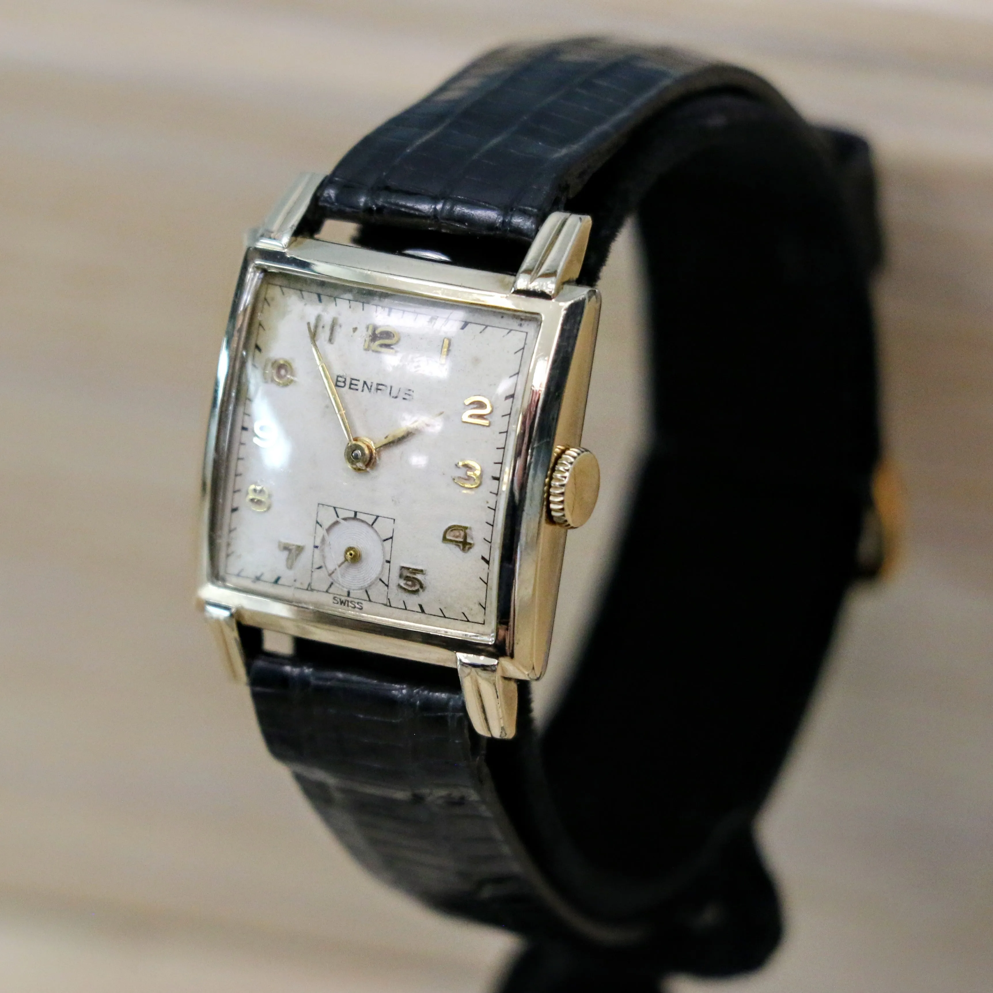 1950's BENRUS Watch 17 Jewels Model BA 2 Cal. ETA 900  Swiss Made Wristwatch