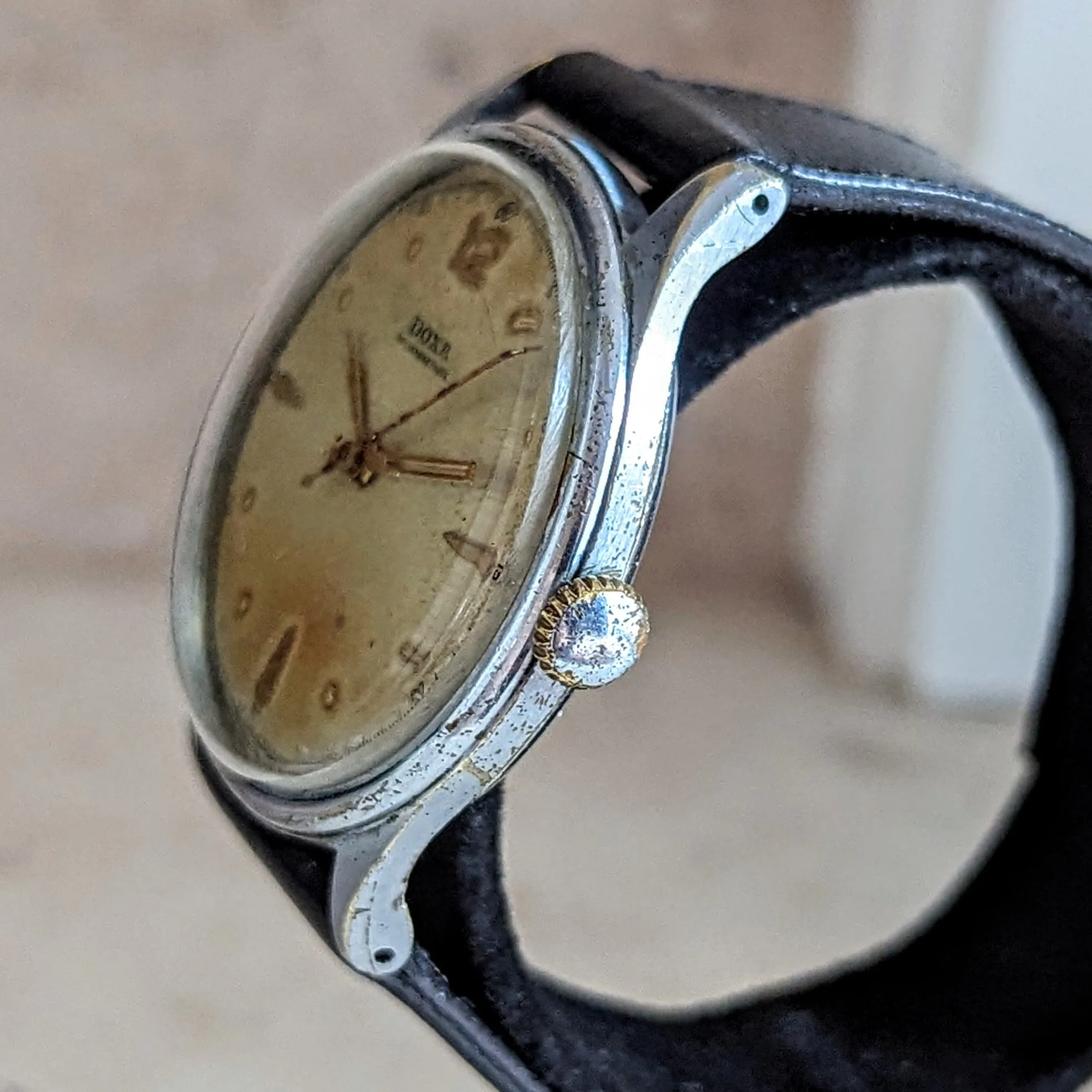 1950s DOXA Antimagnetique Jumbo Wristwatch Cal. ETA 1147 Swiss Made Watch