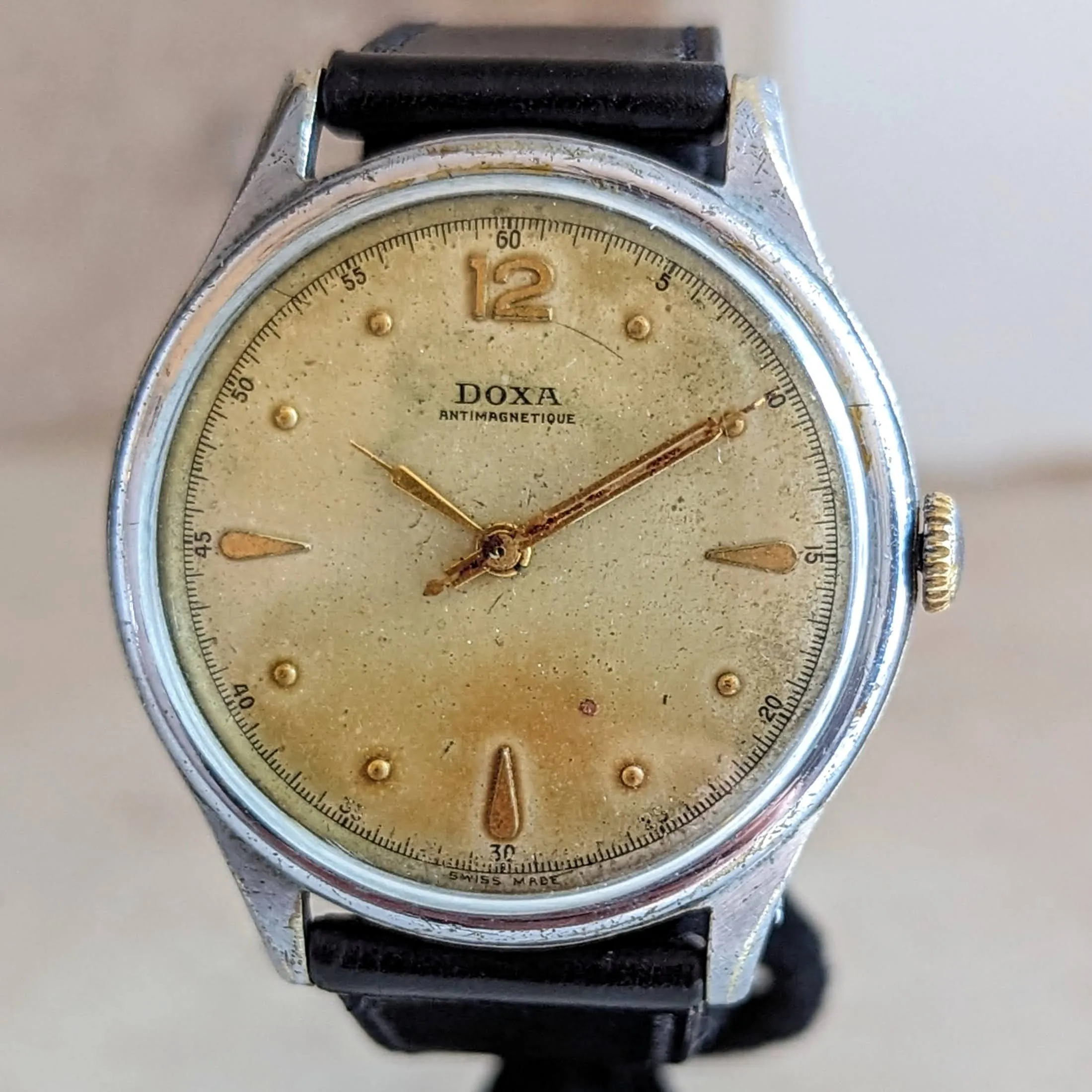 1950s DOXA Antimagnetique Jumbo Wristwatch Cal. ETA 1147 Swiss Made Watch