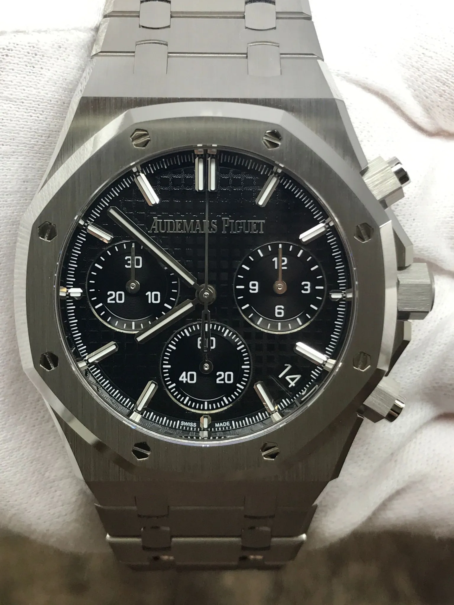 Audemars Piguet Royal Oak 50th Anniversary BNIB 26240ST.OO.1320ST.06 Black Dial Automatic Men's Watch