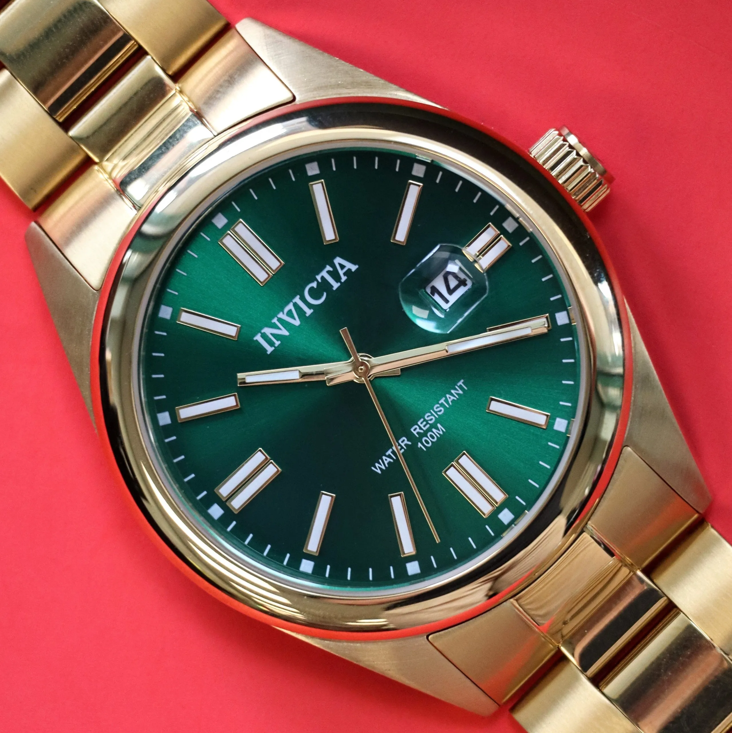 INVICTA Pro Diver Men's Watch Quartz Green Dial ALL S.S. Wristwatch Ref. 38464 - ALL Original!