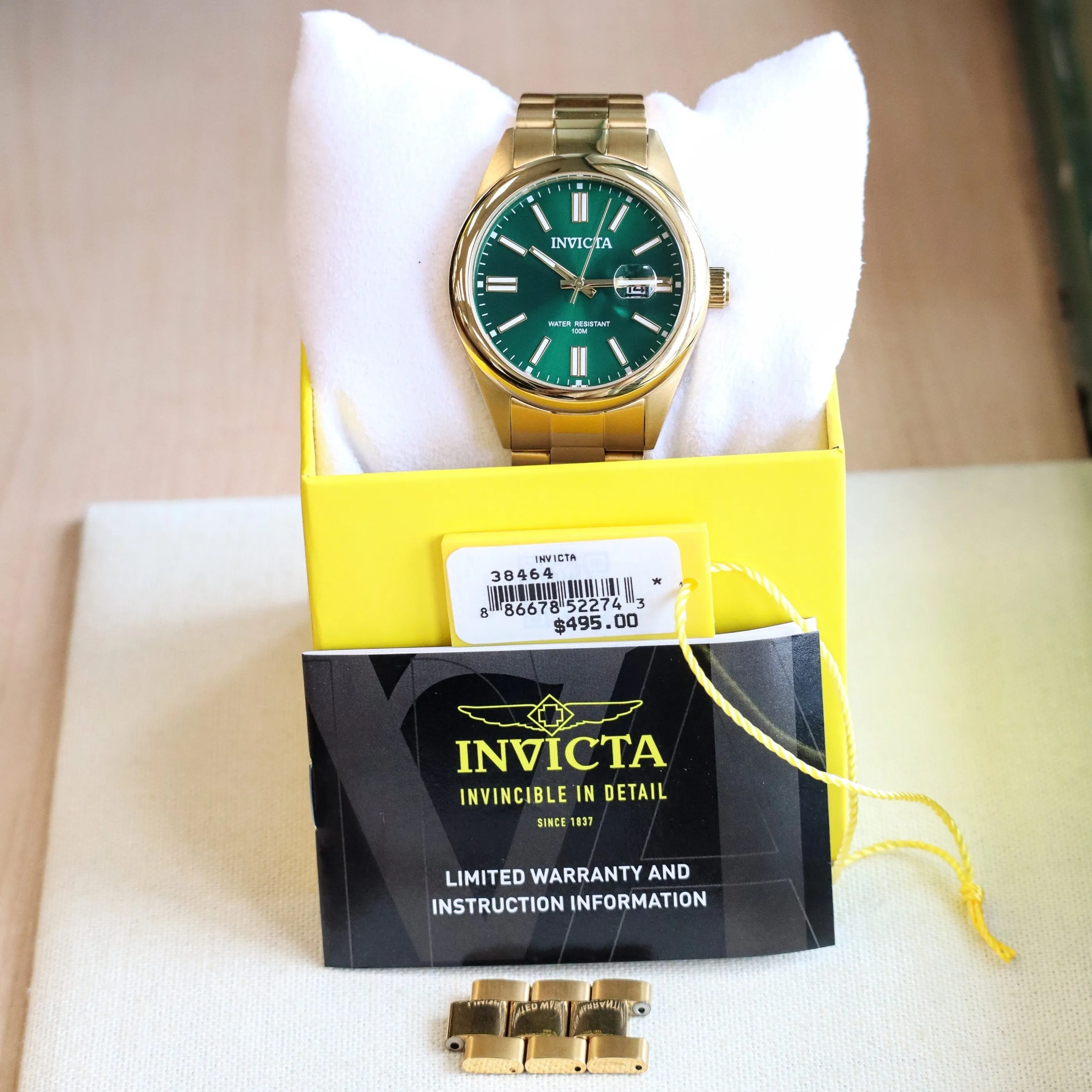INVICTA Pro Diver Men's Watch Quartz Green Dial ALL S.S. Wristwatch Ref. 38464 - ALL Original!