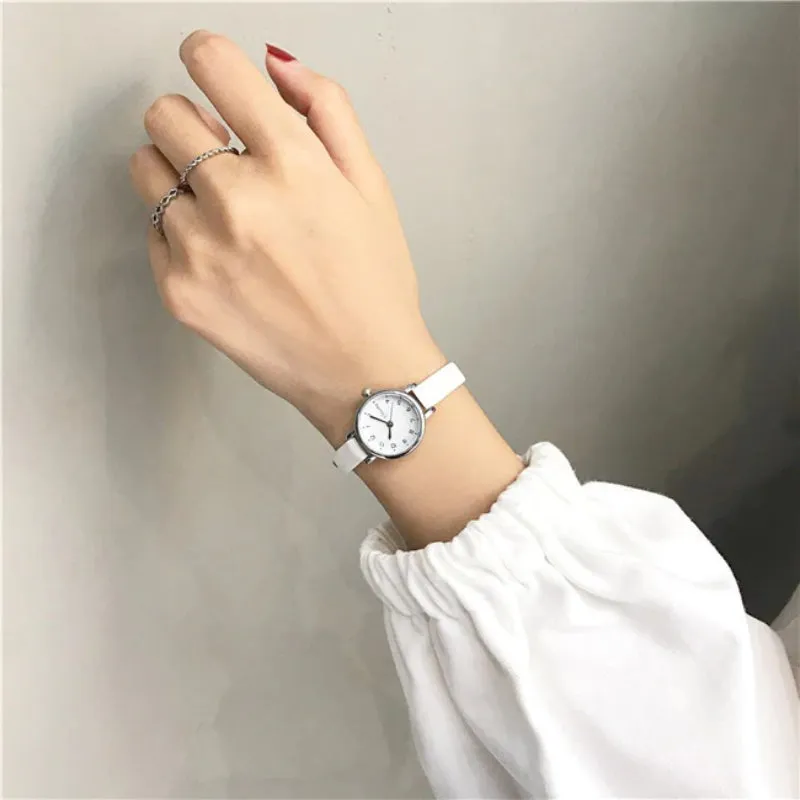 Minimalist Easy To Read Dial with Ultra-Thin Vegan Leather Strap Quartz Watches