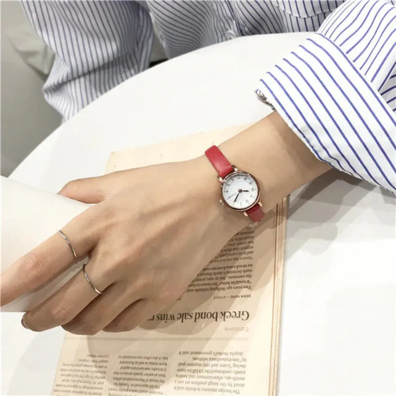 Minimalist Easy To Read Dial with Ultra-Thin Vegan Leather Strap Quartz Watches